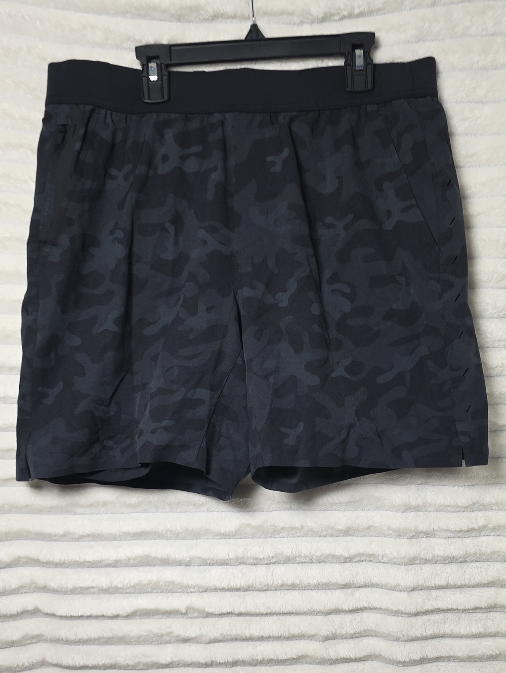0361 Ten Thousand 6.5" Interval‎ Shorts